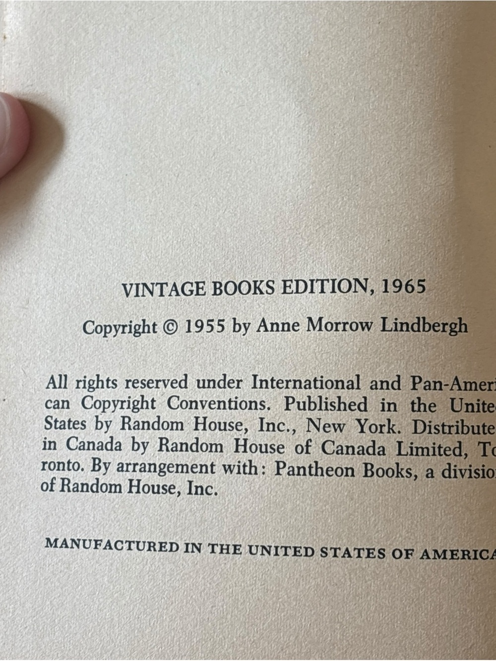 Gift From the Sea Anne Morrow Lindbergh Paperback 1965 Vintage - Picture 4 of 4